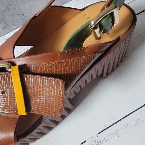 4ccccees, Plia Juno, Tan Brown Platform Sandals with Adjustable Buckle, Sz. 40 - Picture 4 of 5